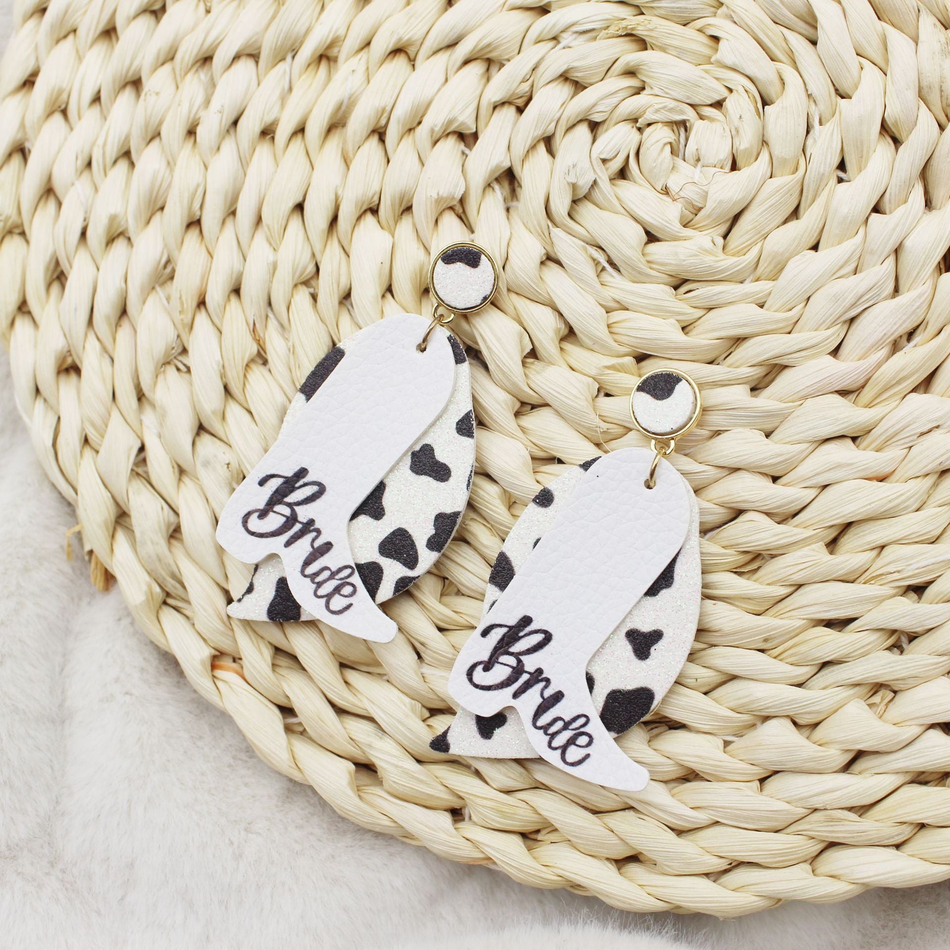 Wholesale Bachelor Party Fine Powder Leaf Boots Leather Earrings